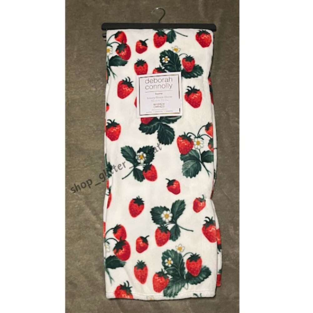 NWT Deborah Connolly Strawberry Plush Throw Blanket 50x70 Viral